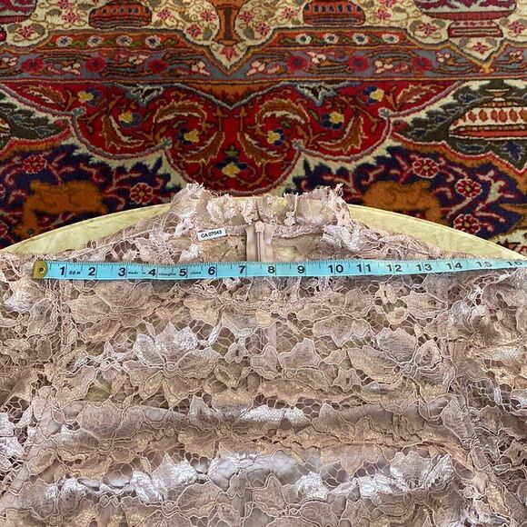 En Focus Pink Lace Sheath Dress - Picture 8 of 13